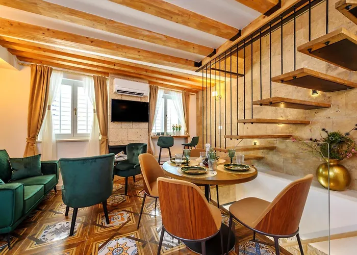 Apartment Imperatore Palace Split