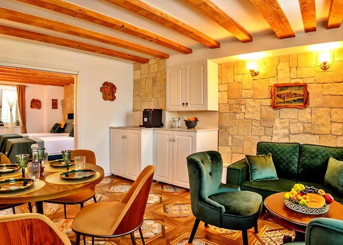 Imperatore Palace Apartment *