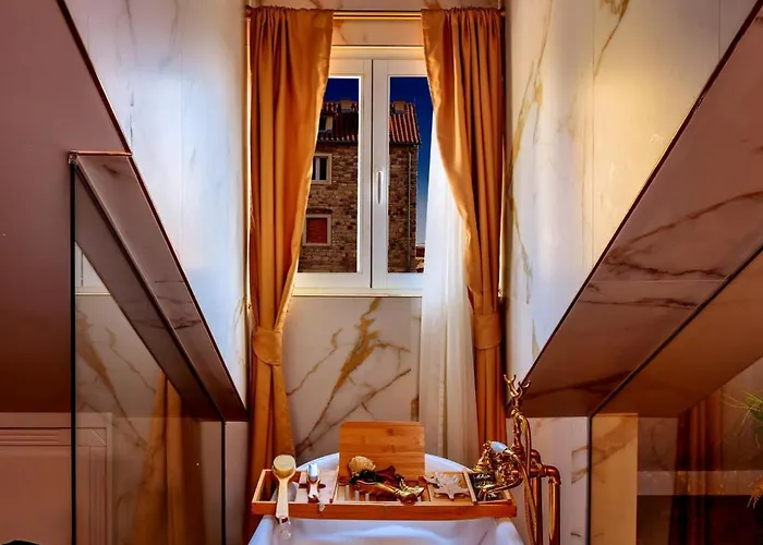 Imperatore Palace Apartment Split