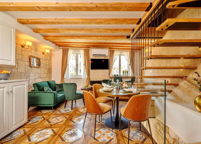 Apartment Imperatore Palace Split